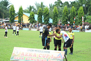 Bupati Inhil, Herman Tutup Azka Cup 1, Dorong Lahirnya Bibit Pesepakbola Daerah