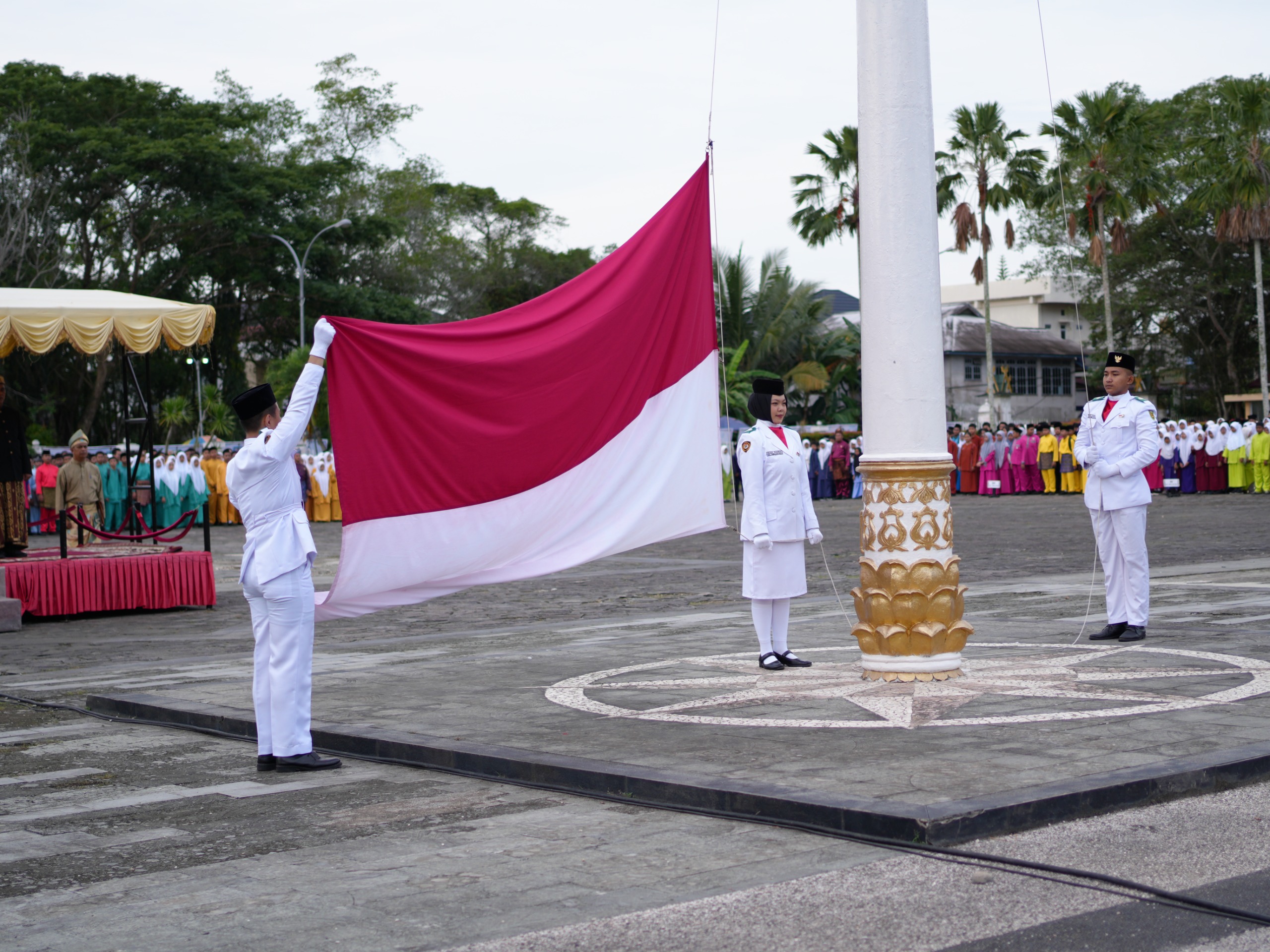 Bupati Herman Bacakan Amanat Mendikdasmen pada Hardiknas 2026, Tegaskan Pendidikan Kunci Kemajuan Bangsa